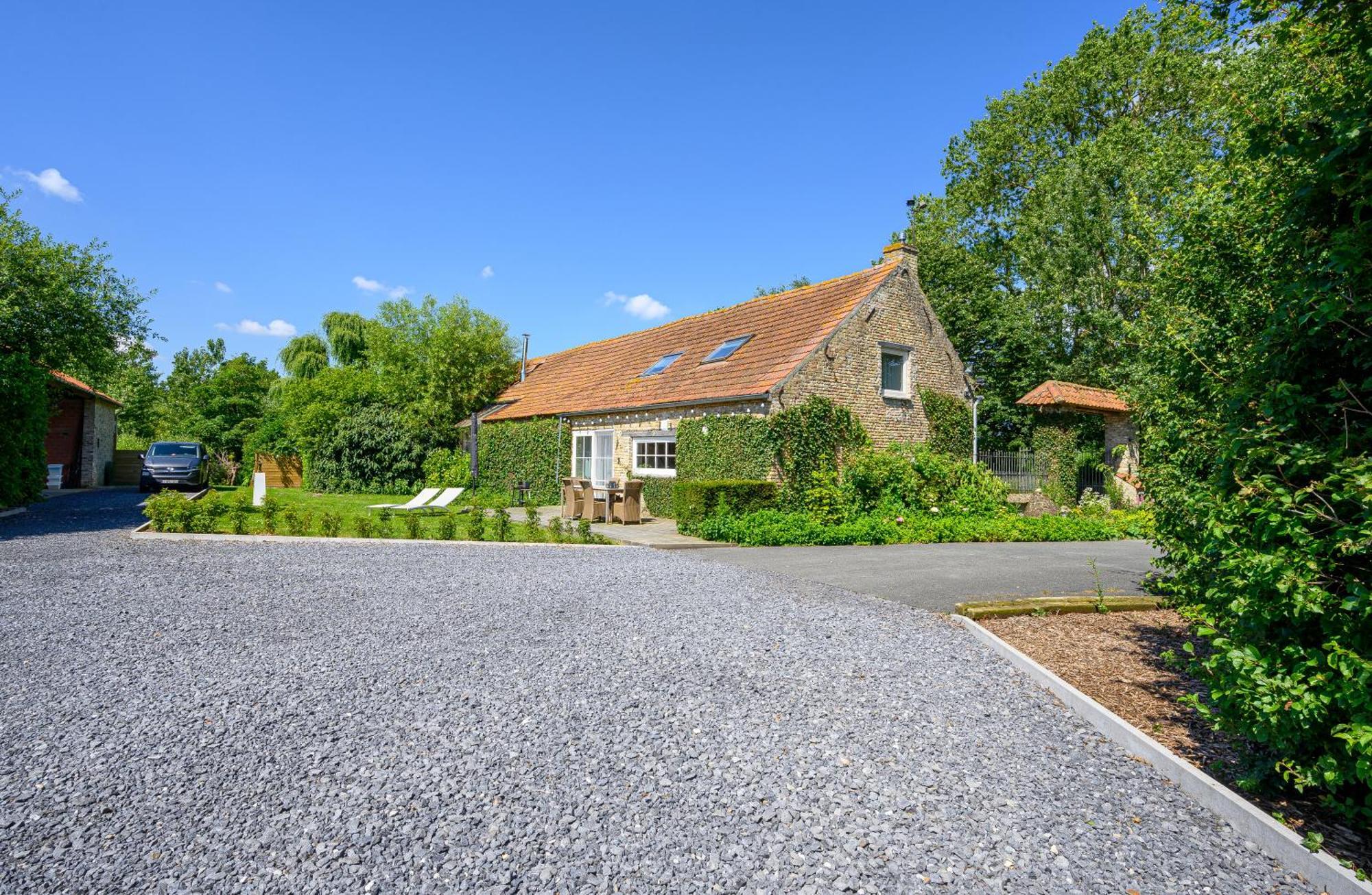 De Scheure, Charmant Vakantiehuisje Midden In De Natuur Alveringem Bagian luar foto